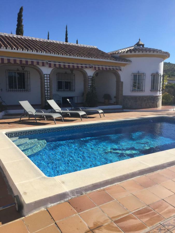 Villa Casa Las Fresas Alcaucín المظهر الخارجي الصورة